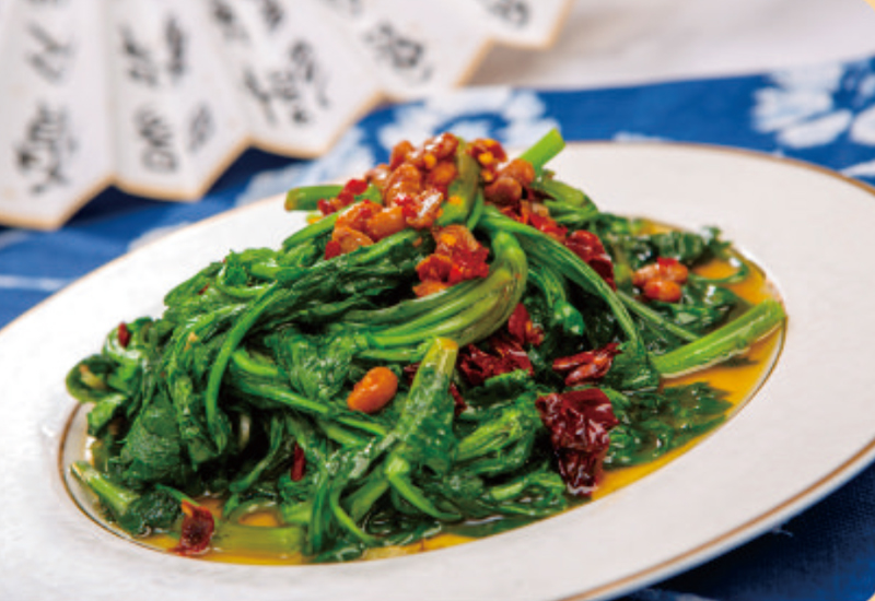 Stir-fried chrysanthemum