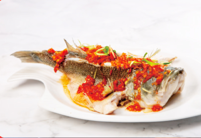 Hot and sour steamed fish